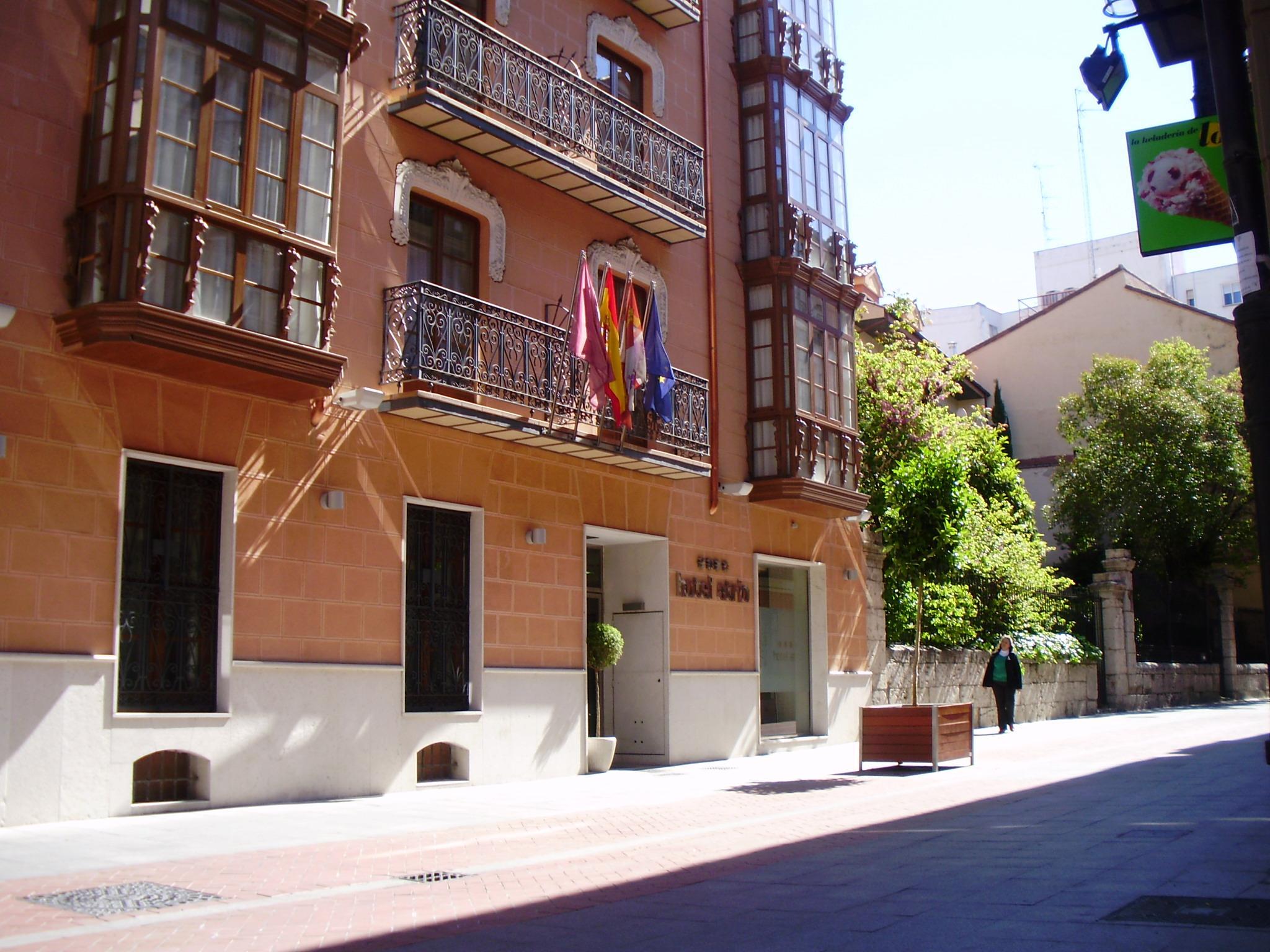 Hotel Boutique Atrio Valladolid Extérieur photo