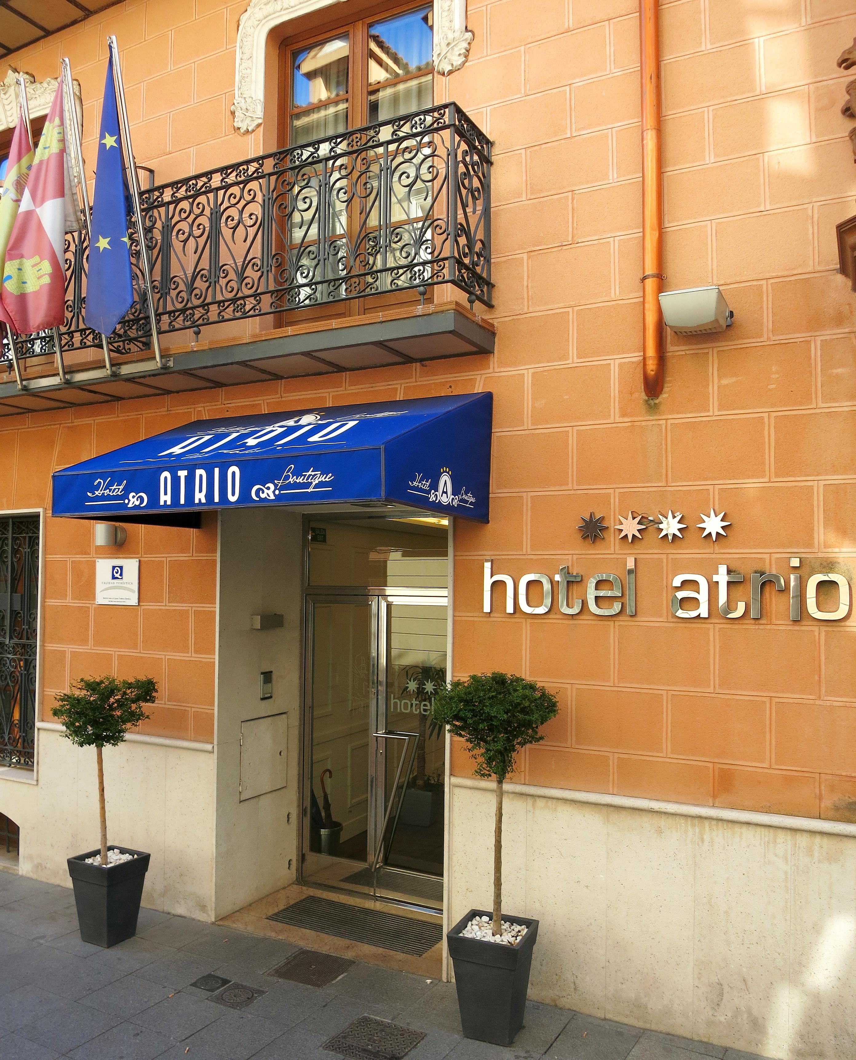 Hotel Boutique Atrio Valladolid Extérieur photo