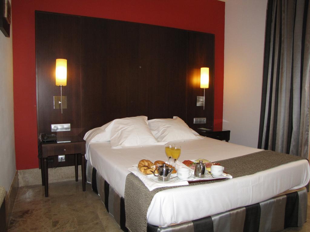 Hotel Boutique Atrio Valladolid Chambre photo